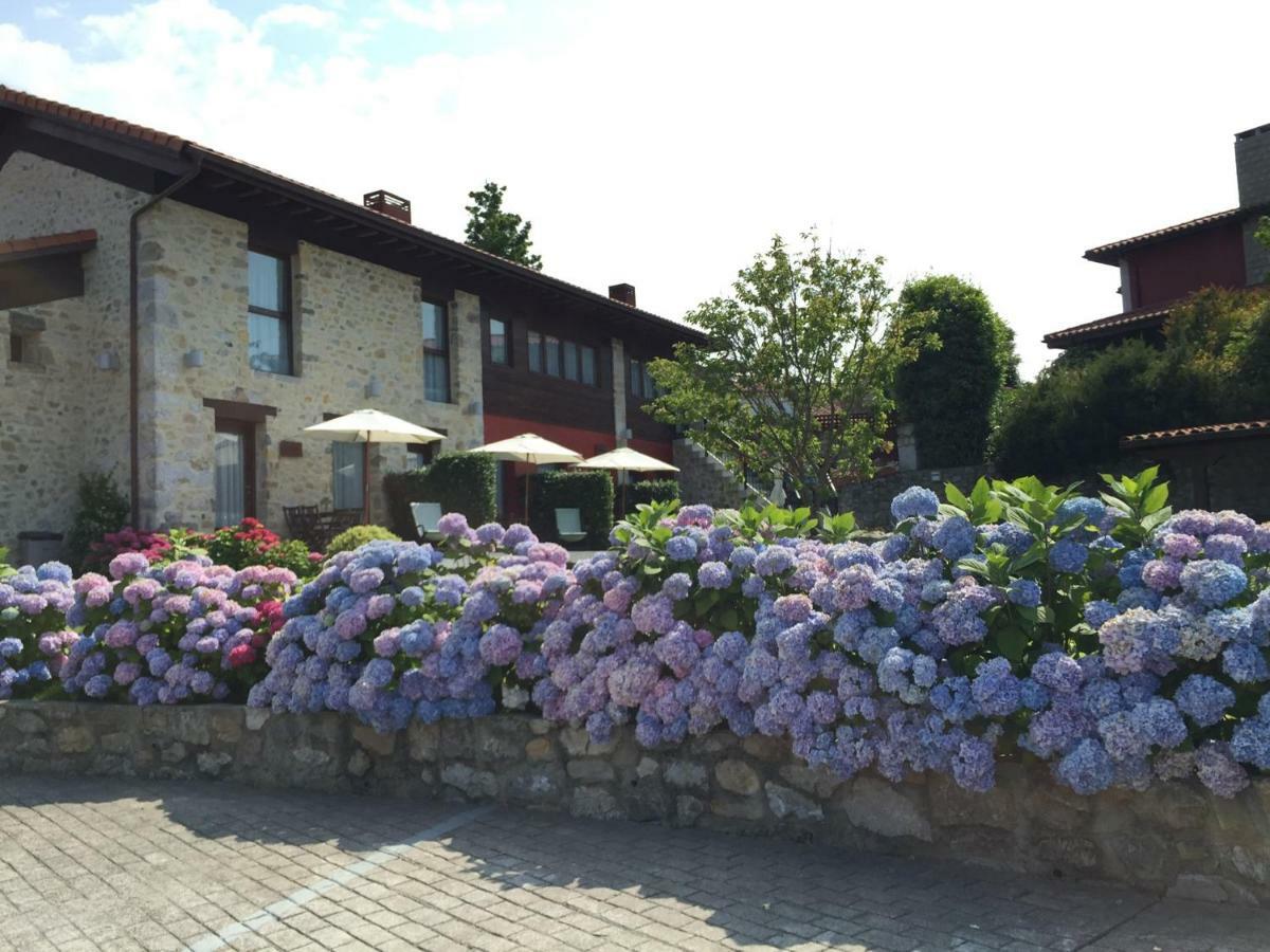 Apartamentos El Hospital De Villahormes Kültér fotó