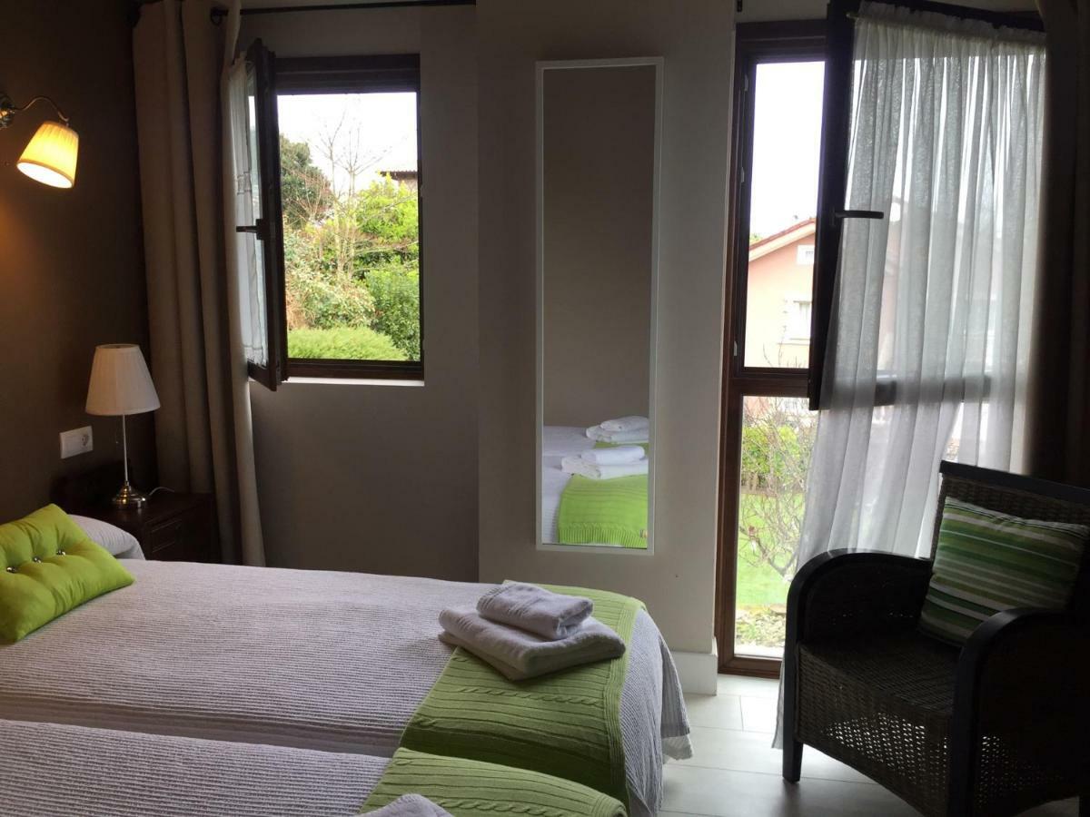 Apartamentos El Hospital De Villahormes Kültér fotó