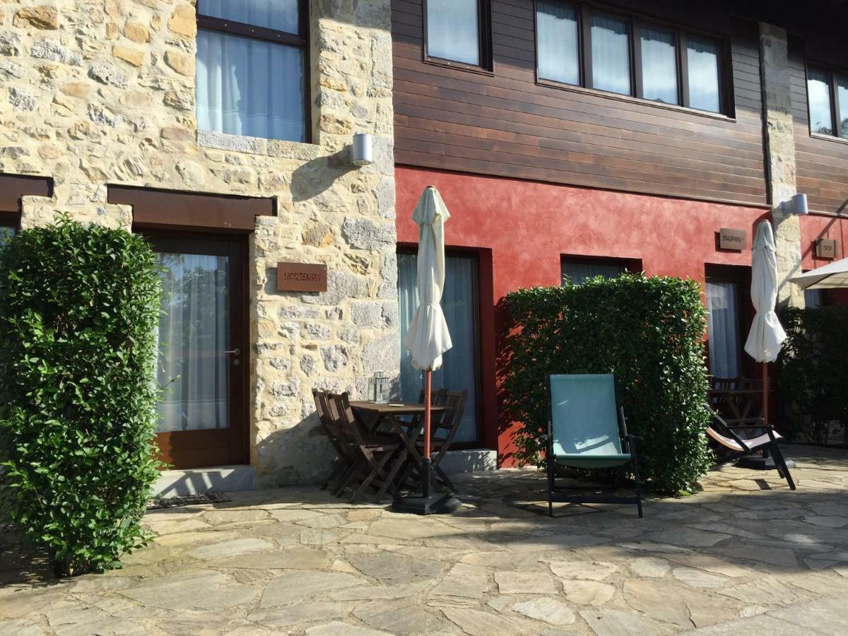 Apartamentos El Hospital De Villahormes Kültér fotó